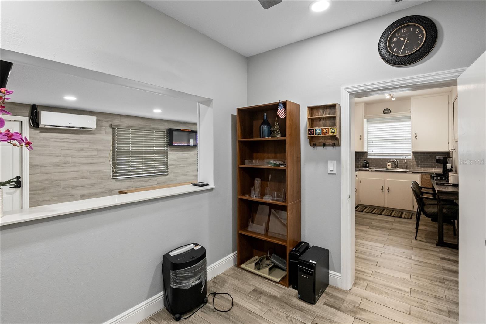 5424 EDGEWATER DR, ORLANDO, FL, 32810