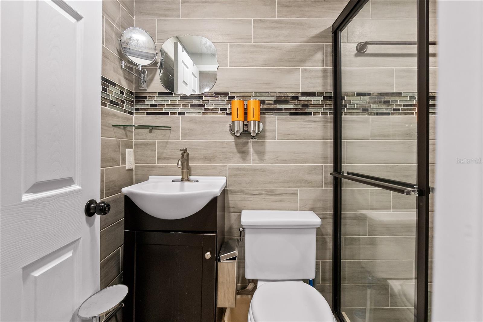 5424 EDGEWATER DR, ORLANDO, FL, 32810