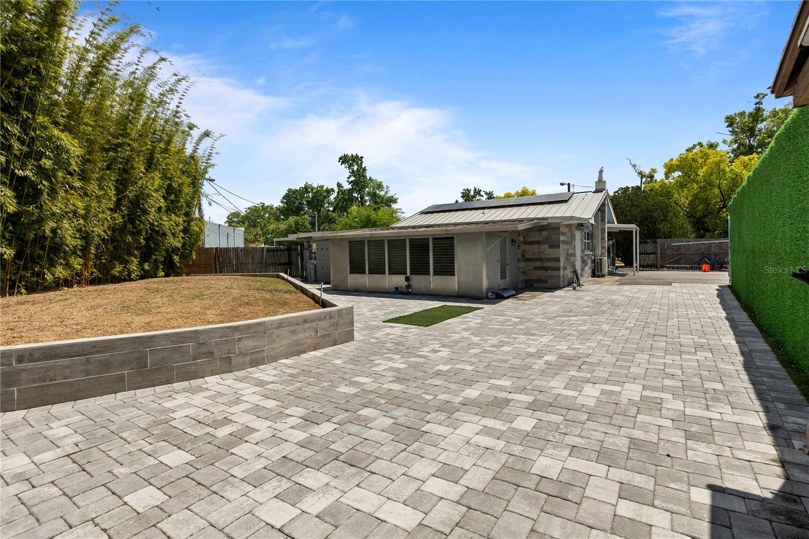 5424 EDGEWATER DR, ORLANDO, FL, 32810