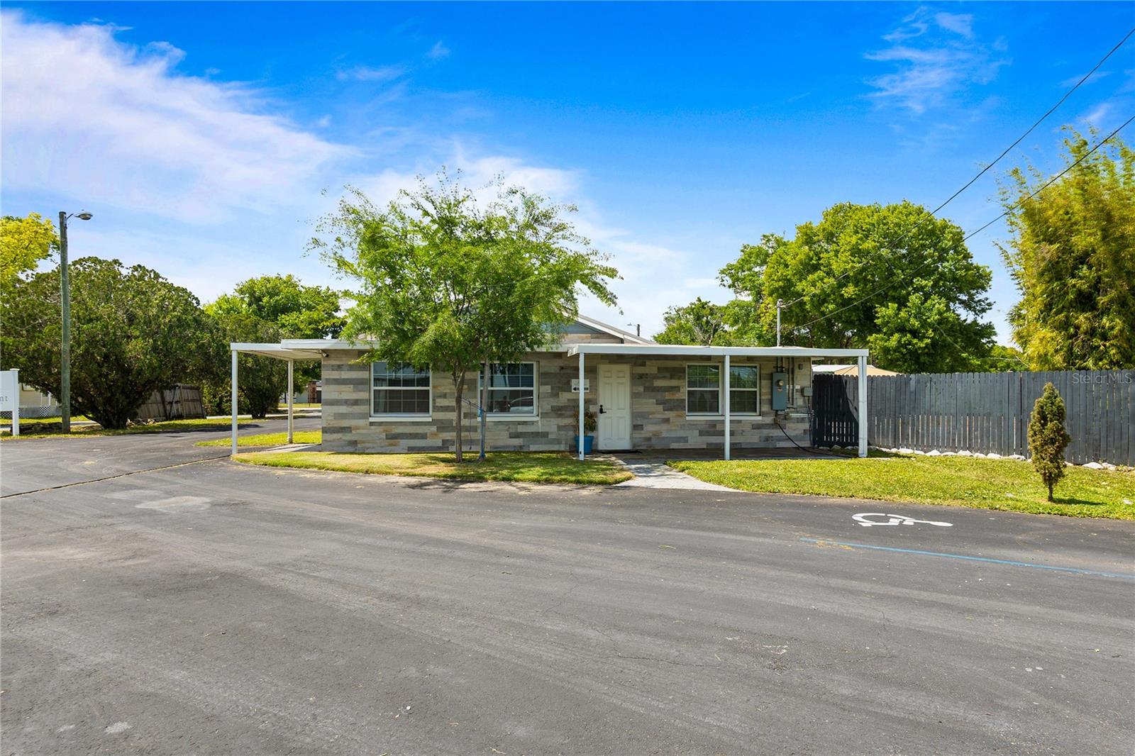 5424 EDGEWATER DR, ORLANDO, FL, 32810