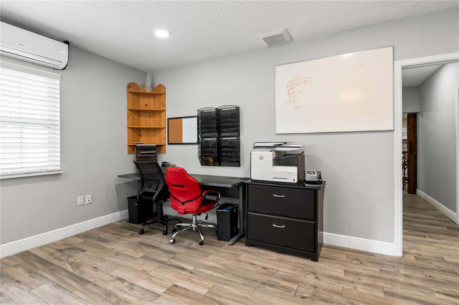 5424 EDGEWATER DR, ORLANDO, FL, 32810