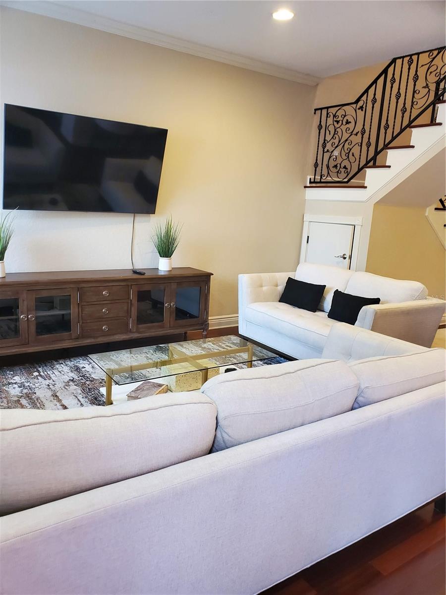 ASBURY PARK VILLAS & TOWNHOU, TAMPA, FL, 33611
