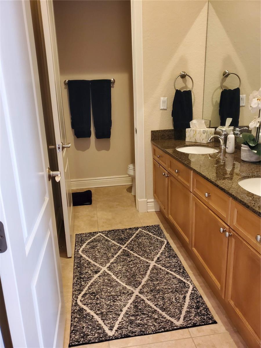 ASBURY PARK VILLAS & TOWNHOU, TAMPA, FL, 33611