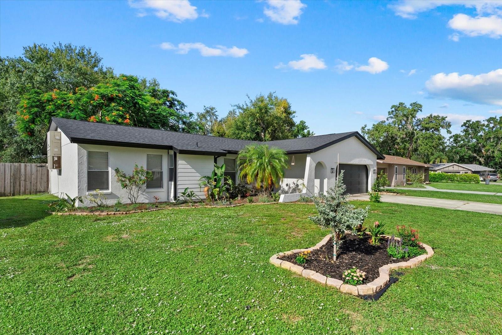 816 QUEEN PALM LN, SARASOTA, FL, 34243