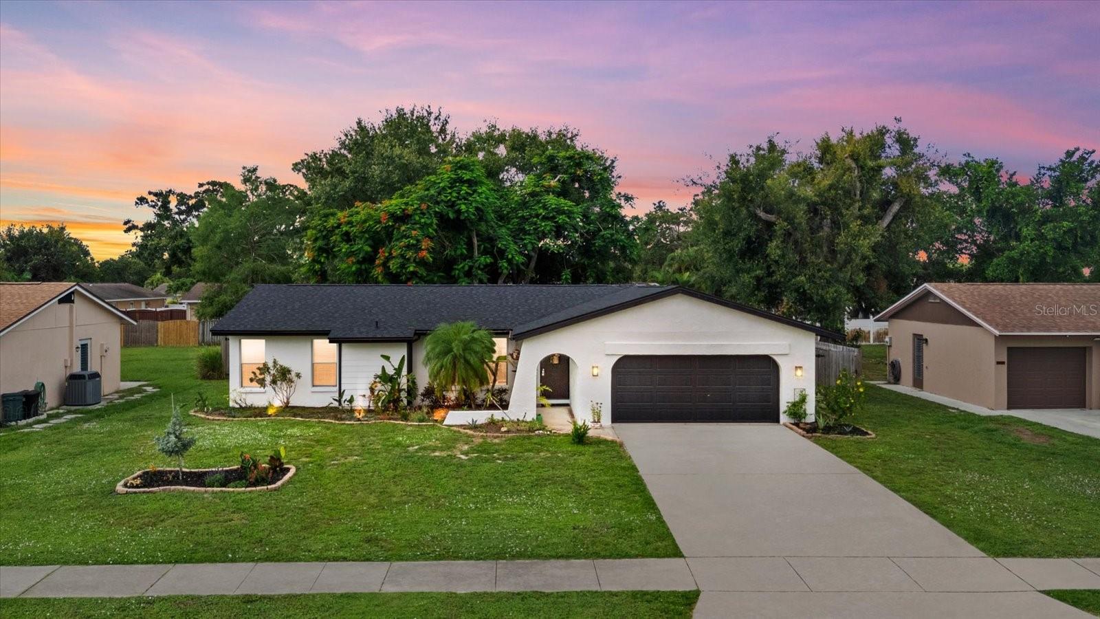 816 QUEEN PALM LN, SARASOTA, FL, 34243