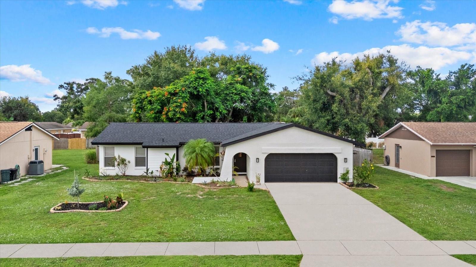 816 QUEEN PALM LN, SARASOTA, FL, 34243