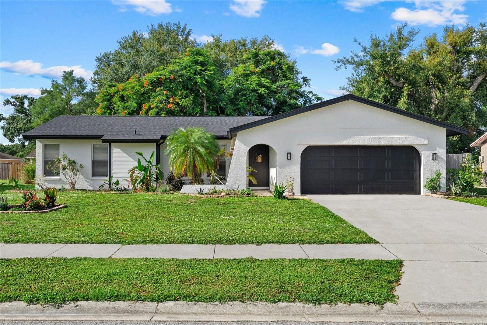 816 QUEEN PALM LN, SARASOTA, FL, 34243