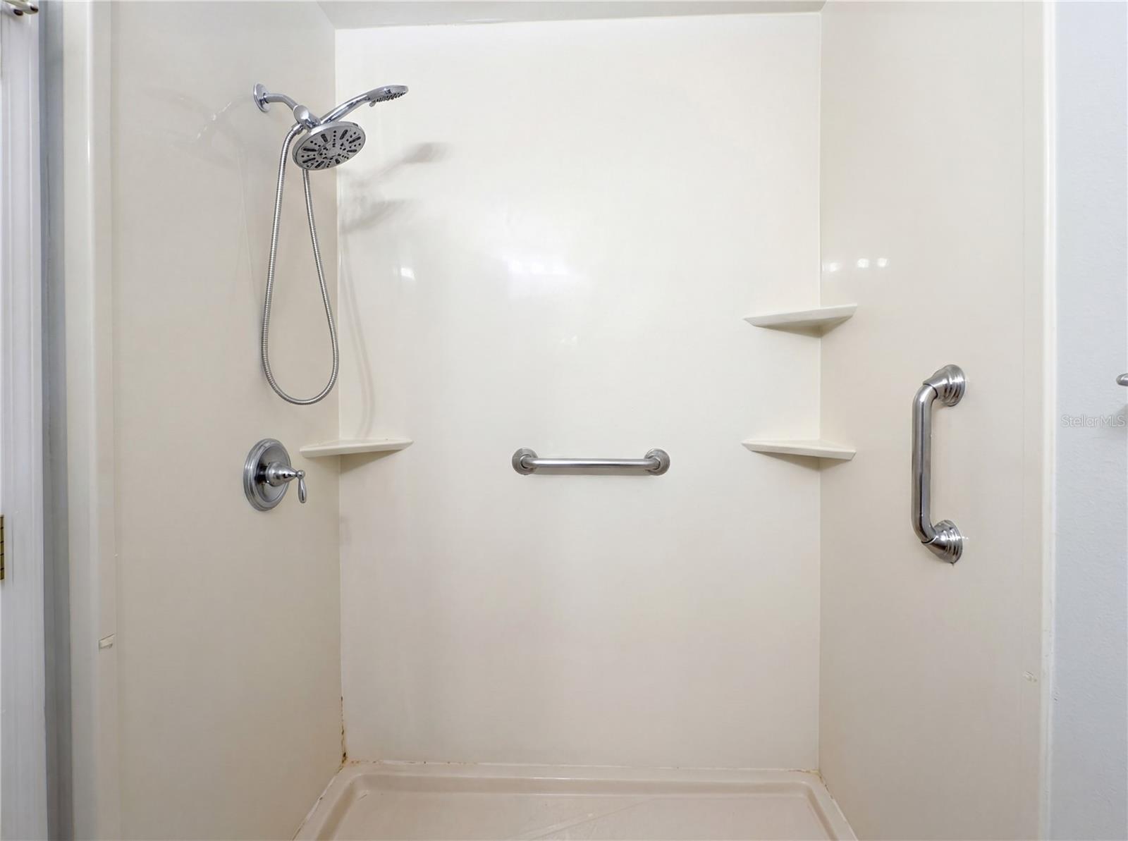 2483 WALKERTOWN AVE, DELTONA, FL, 32725