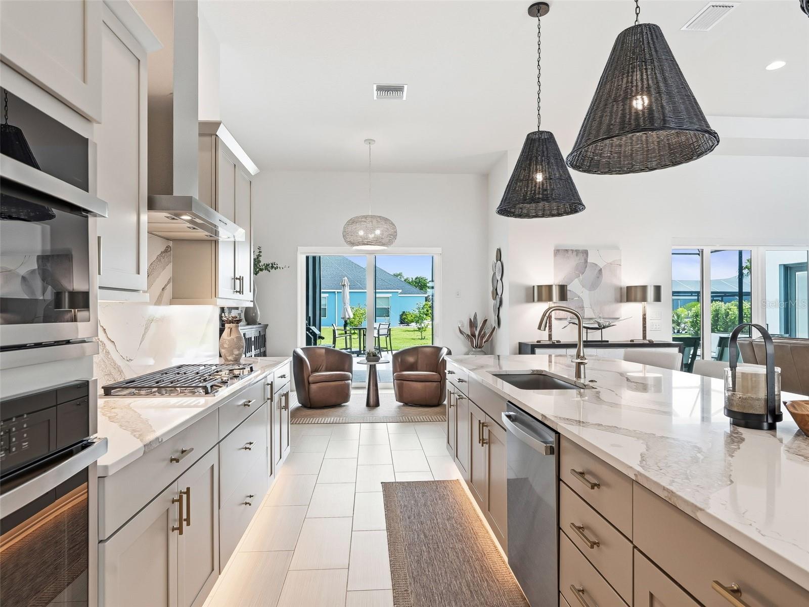 7095 JENNINGS CT, THE VILLAGES, FL, 34762