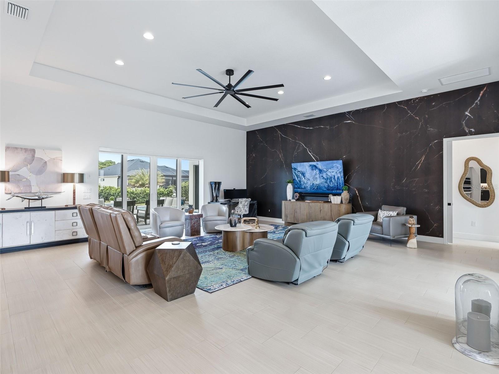 7095 JENNINGS CT, THE VILLAGES, FL, 34762