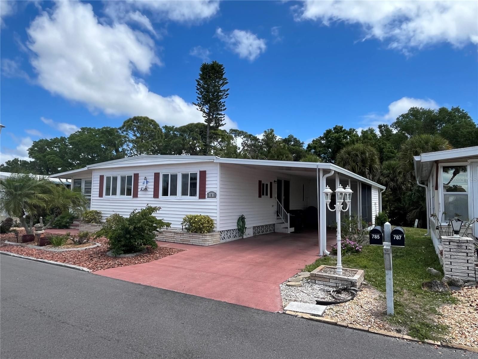 785 CERVINA DR N, VENICE, FL, 34285