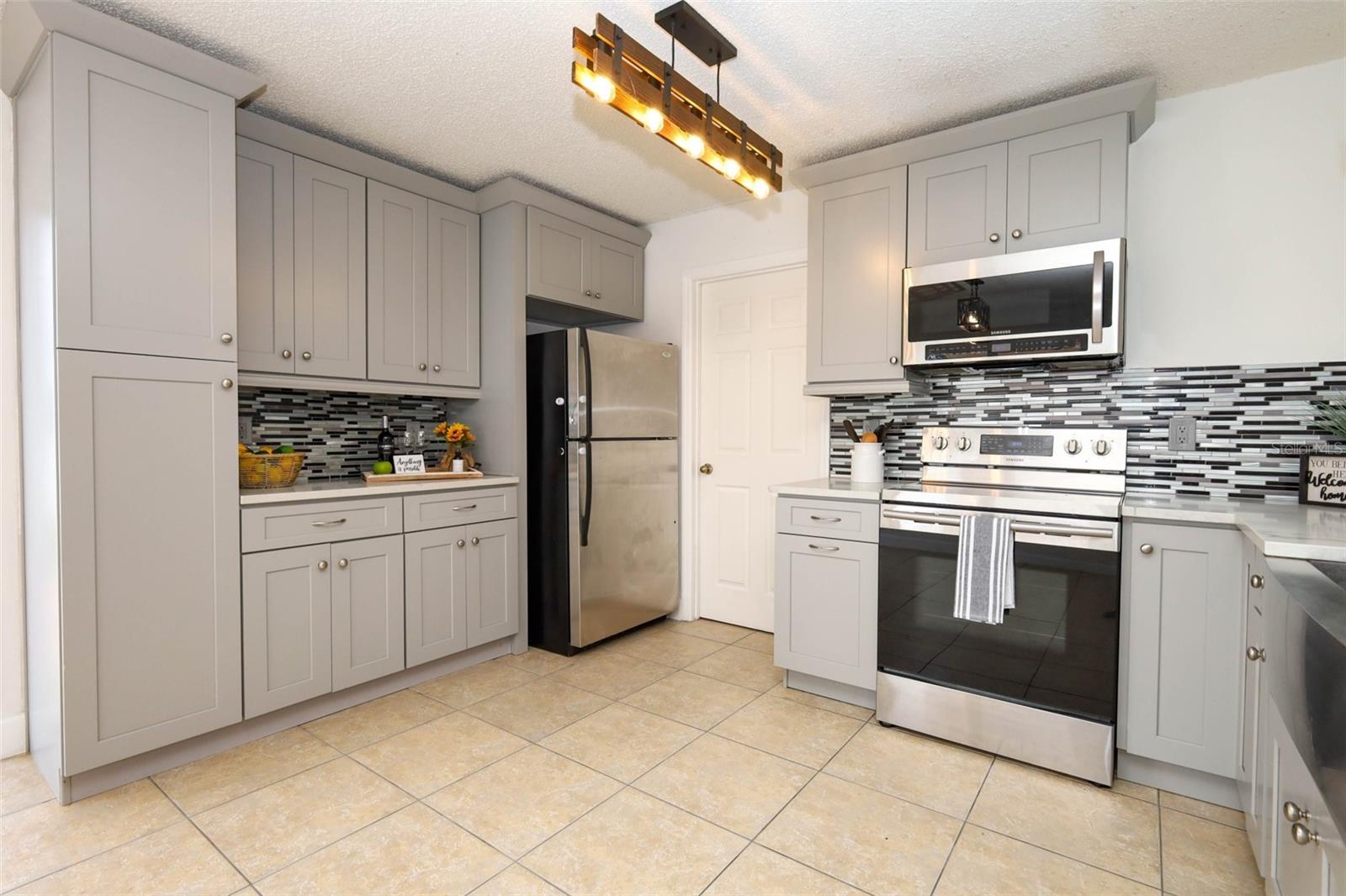 15043 WATERFORD CHASE PKWY, ORLANDO, FL, 32828