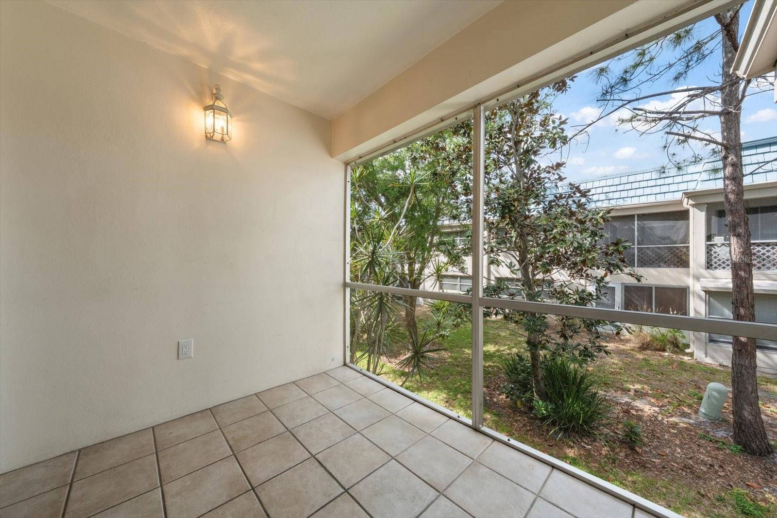 1975 W BAY DR #115, LARGO, FL, 33770