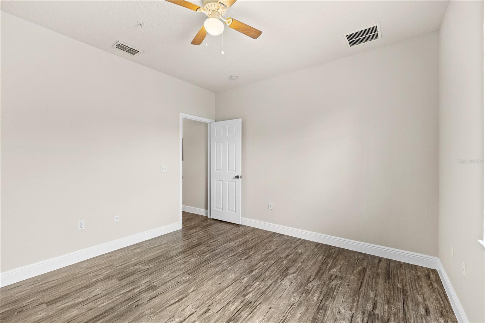 431 SOUTHERN PECAN CIR #201, WINTER GARDEN, FL, 34787