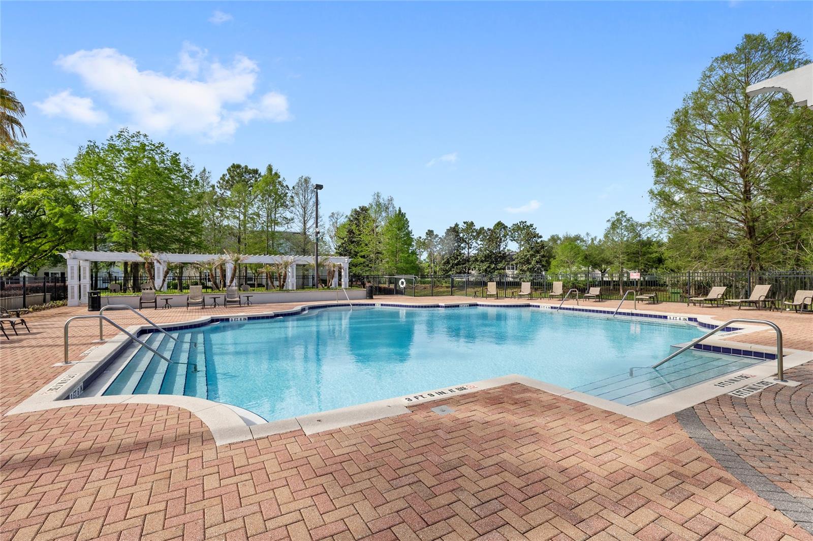 431 SOUTHERN PECAN CIR #201, WINTER GARDEN, FL, 34787