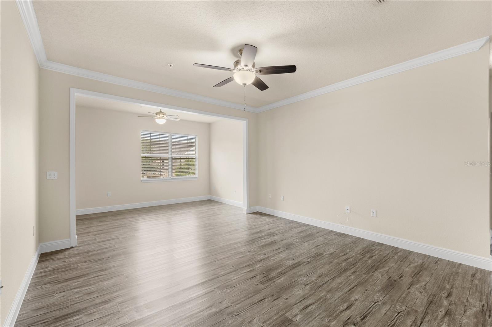 431 SOUTHERN PECAN CIR #201, WINTER GARDEN, FL, 34787