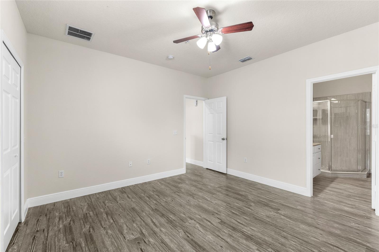 431 SOUTHERN PECAN CIR #201, WINTER GARDEN, FL, 34787