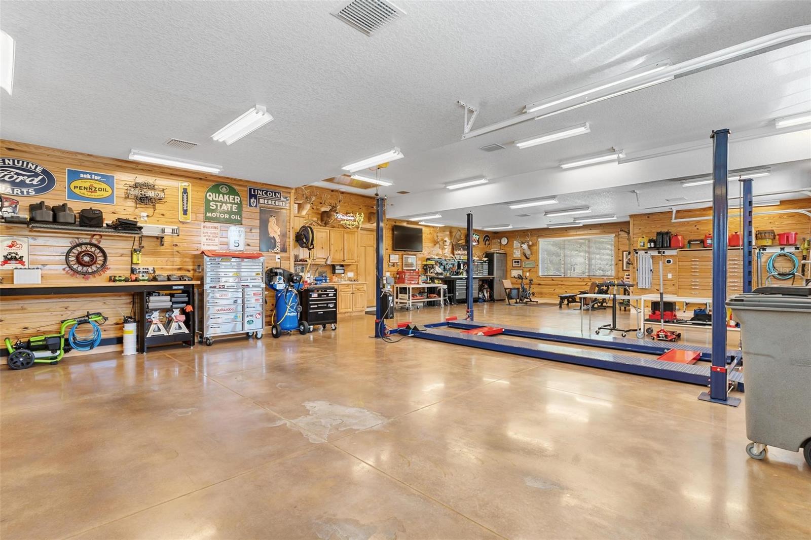 10615 NE 104TH CIR, OXFORD, FL, 34484