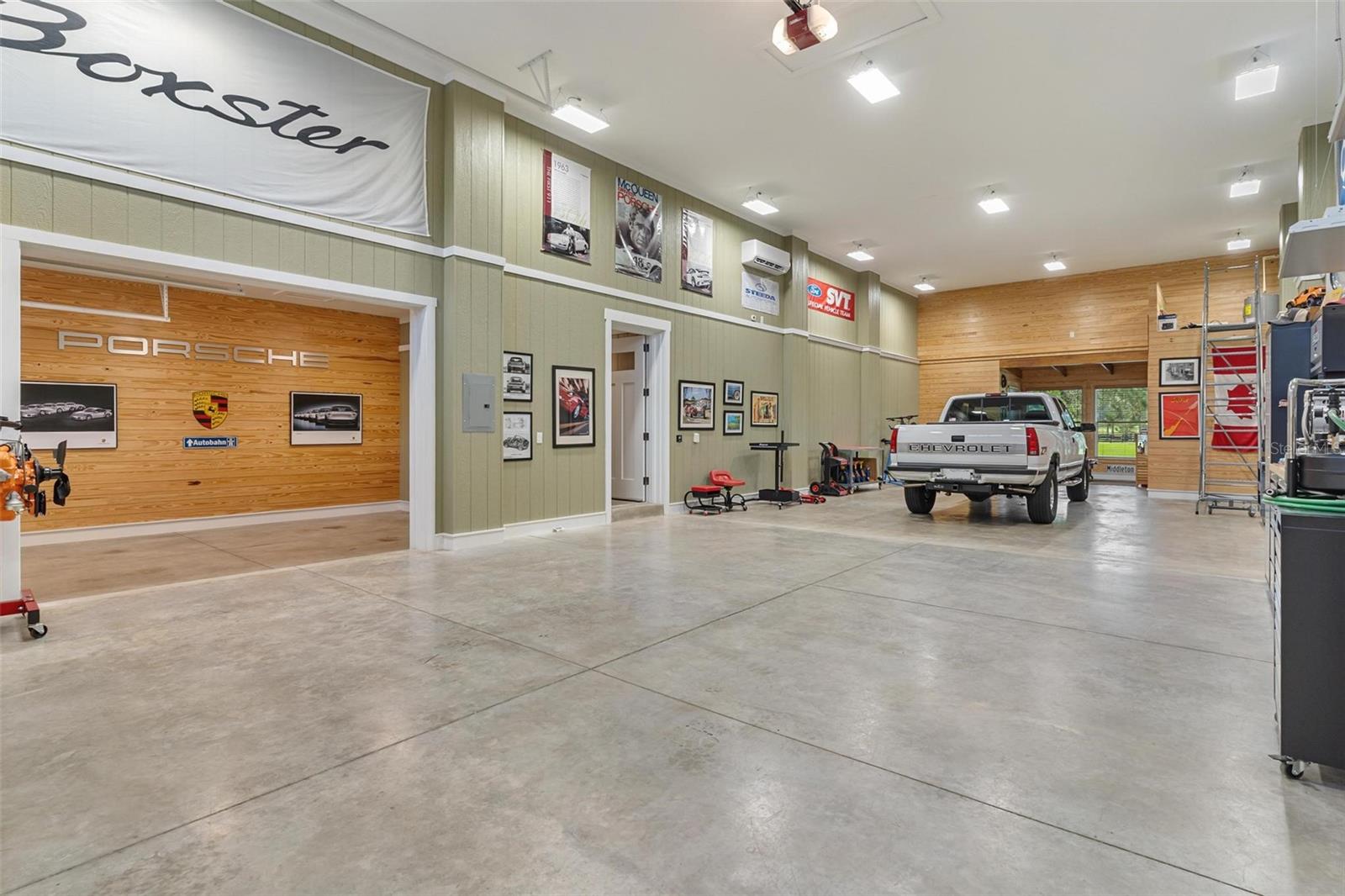 10615 NE 104TH CIR, OXFORD, FL, 34484