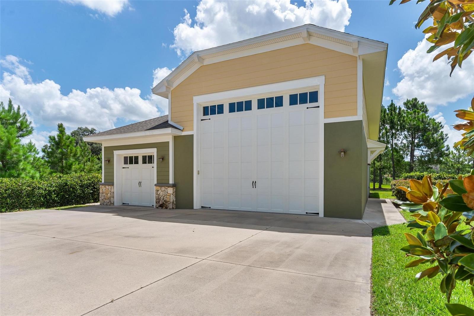 10615 NE 104TH CIR, OXFORD, FL, 34484