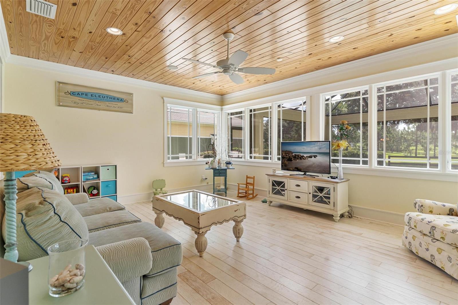 10615 NE 104TH CIR, OXFORD, FL, 34484