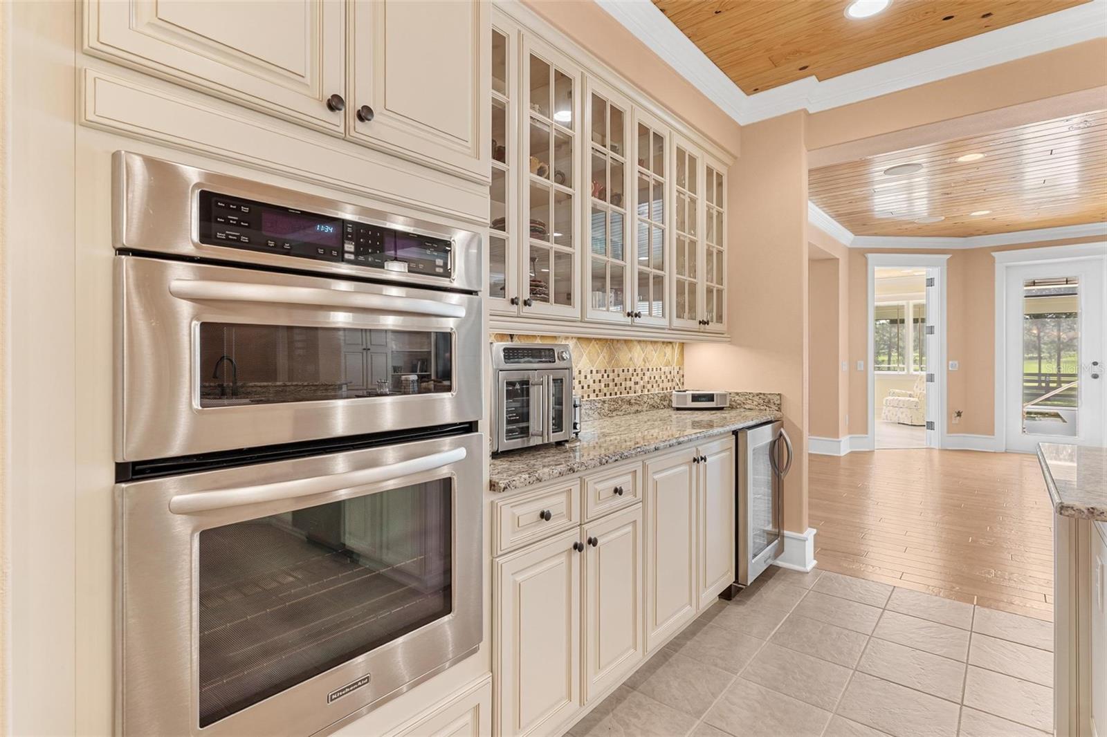 10615 NE 104TH CIR, OXFORD, FL, 34484
