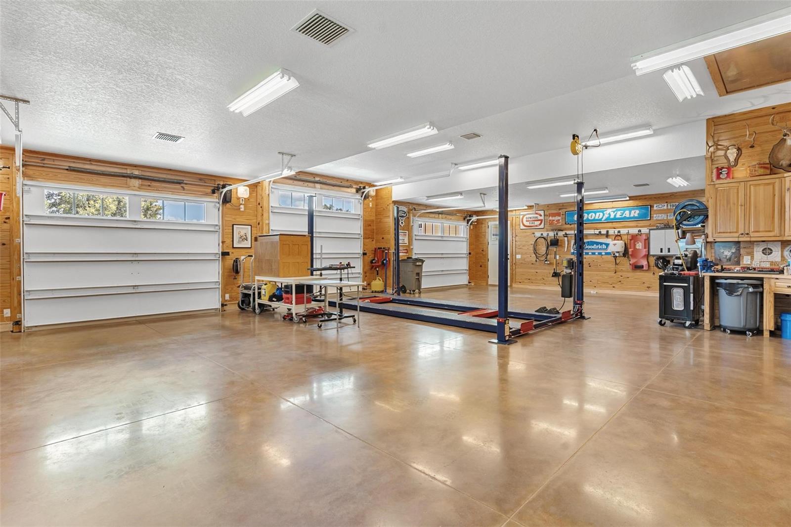 10615 NE 104TH CIR, OXFORD, FL, 34484