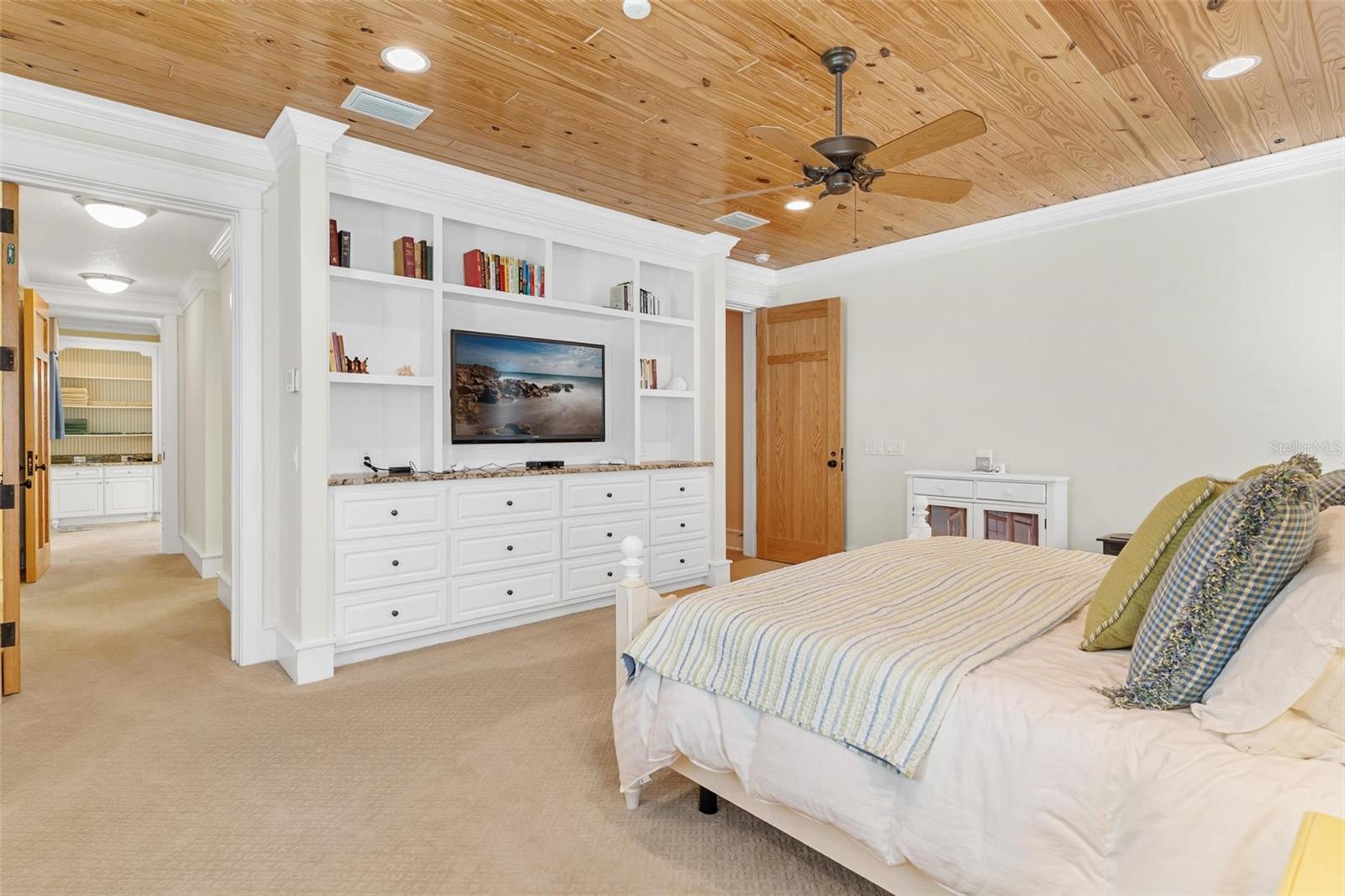 10615 NE 104TH CIR, OXFORD, FL, 34484