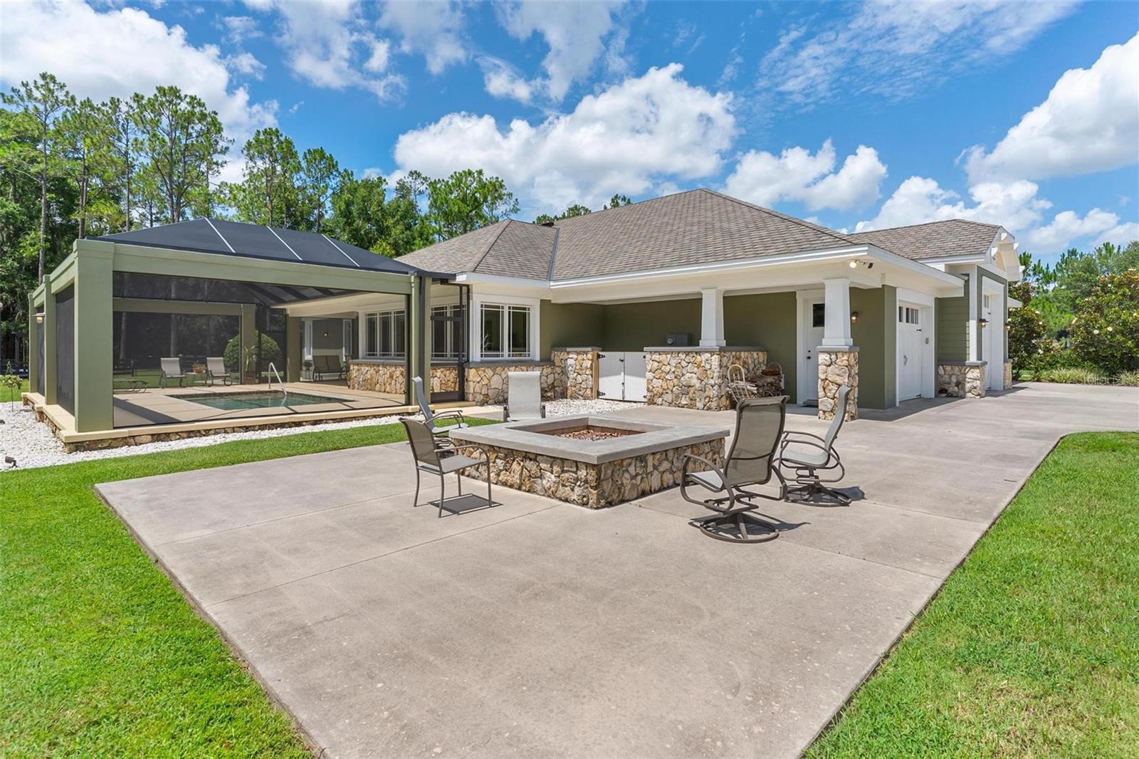 10615 NE 104TH CIR, OXFORD, FL, 34484