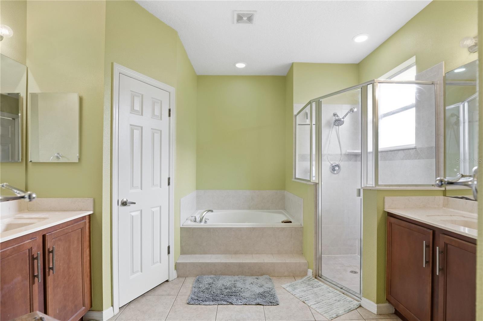 860 HART AVE, ALTAMONTE SPRINGS, FL, 32701
