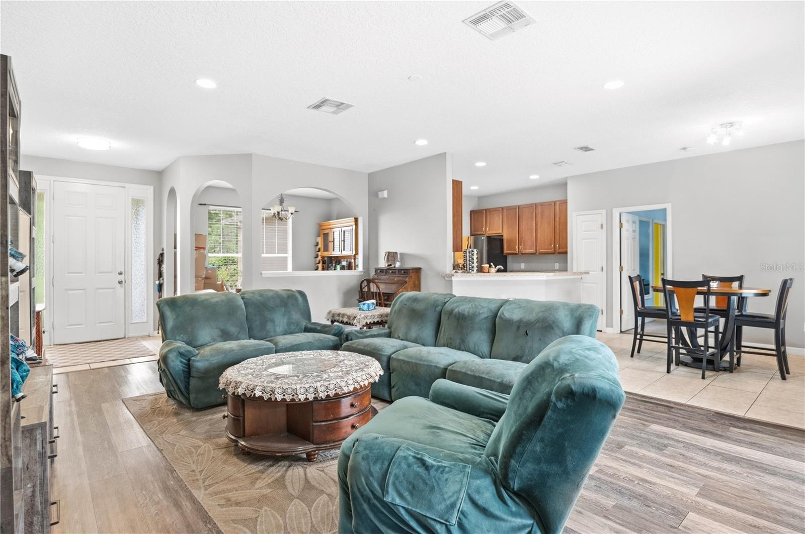 860 HART AVE, ALTAMONTE SPRINGS, FL, 32701