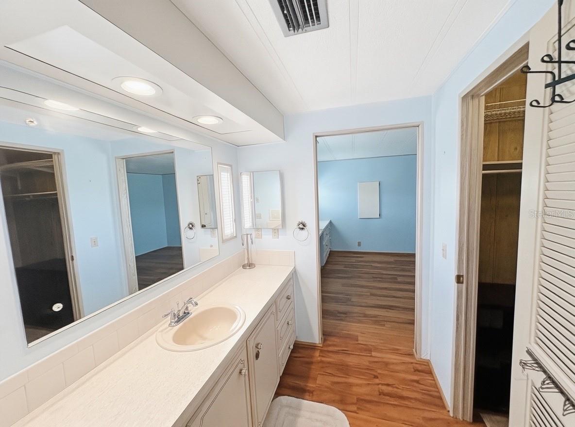 22 S BOBWHITE RD, WILDWOOD, FL, 34785