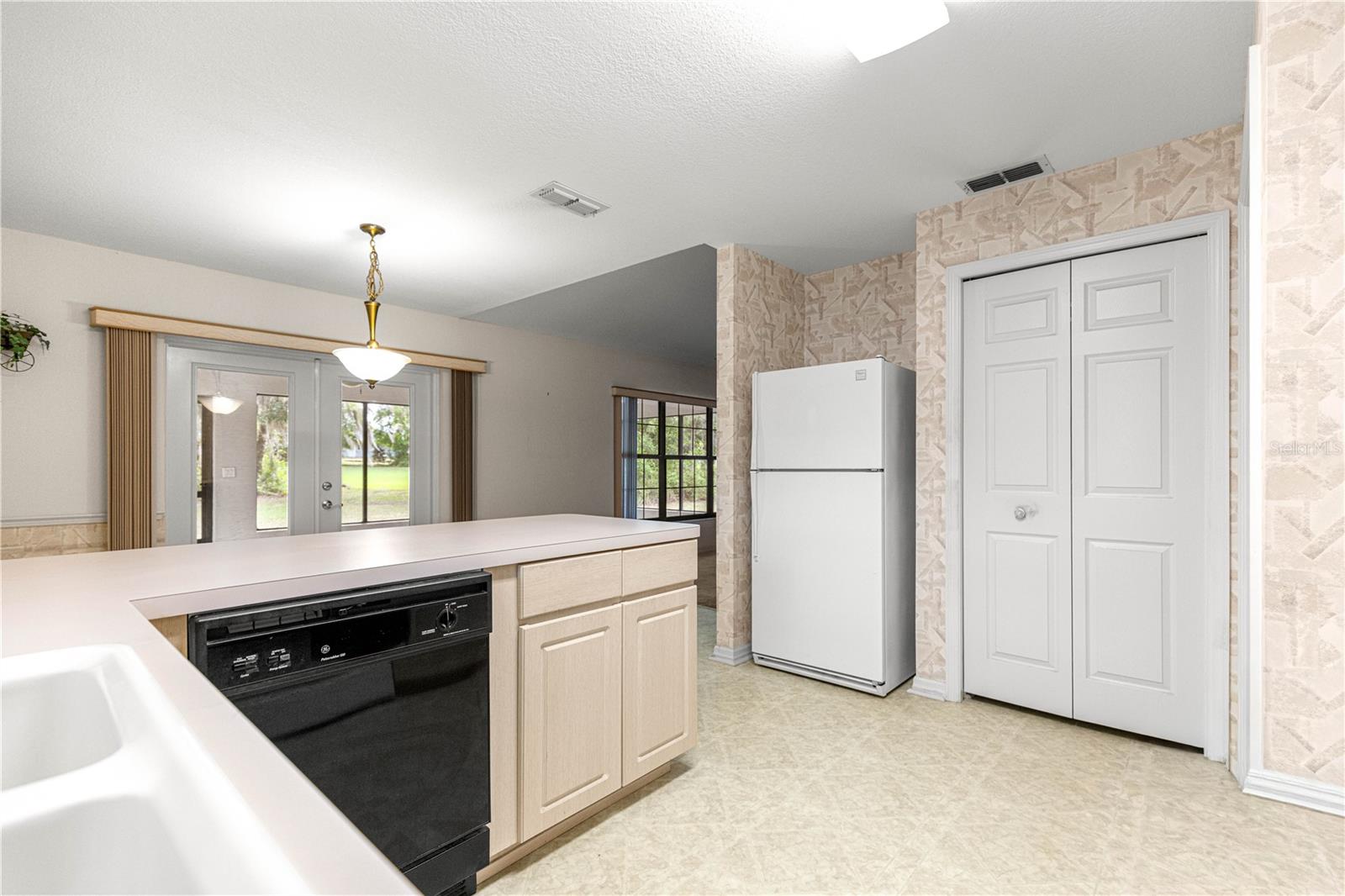 4216 NE 32ND CIR, OCALA, FL, 34479