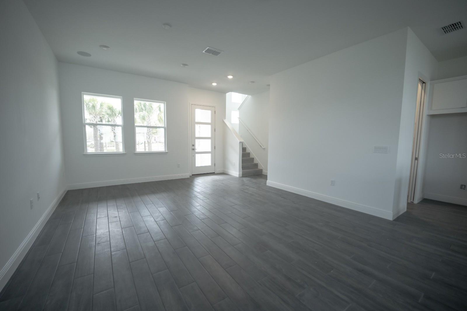 9856 SHARPLESS ALY, ORLANDO, FL, 32827