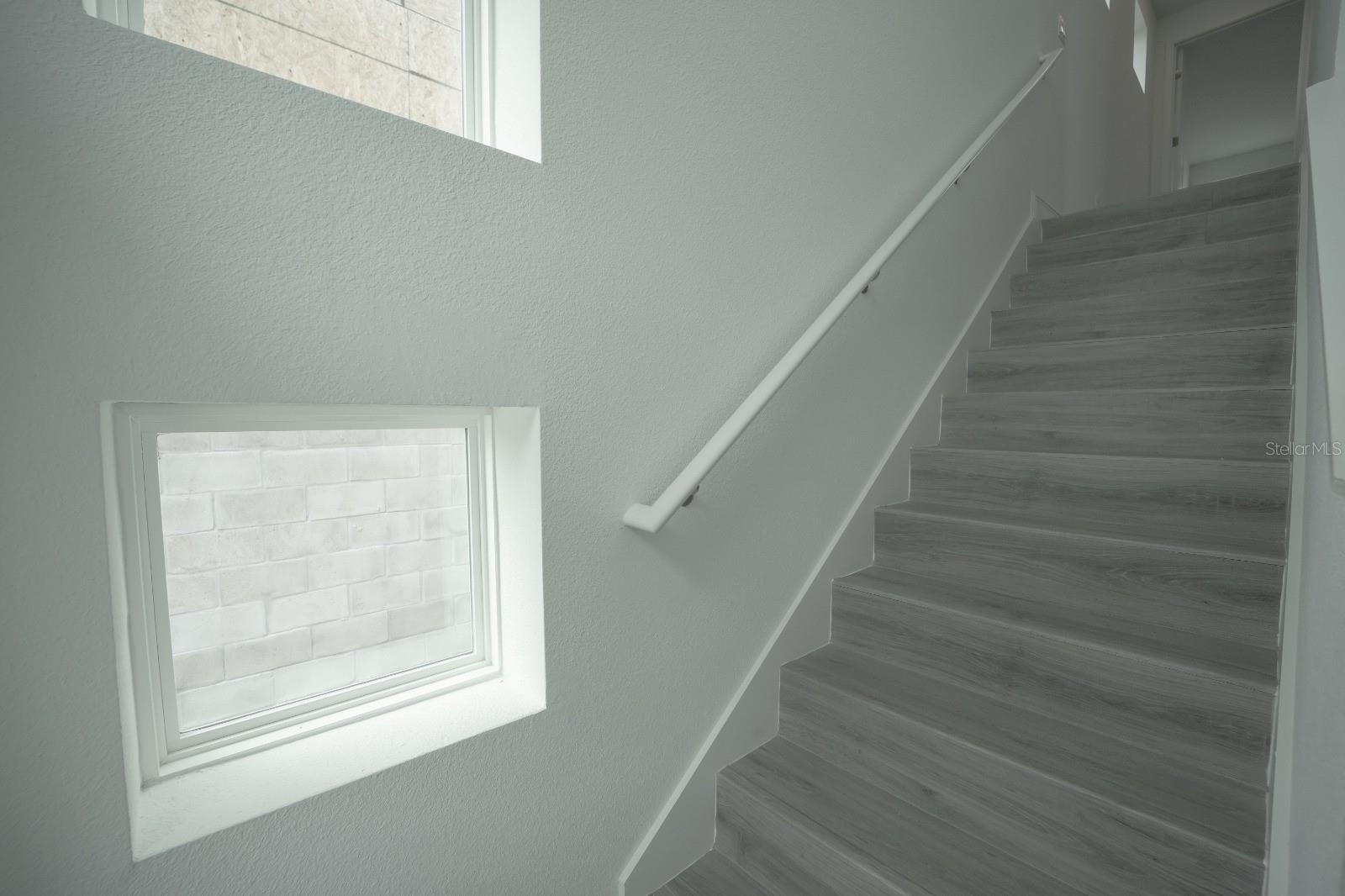 9856 SHARPLESS ALY, ORLANDO, FL, 32827