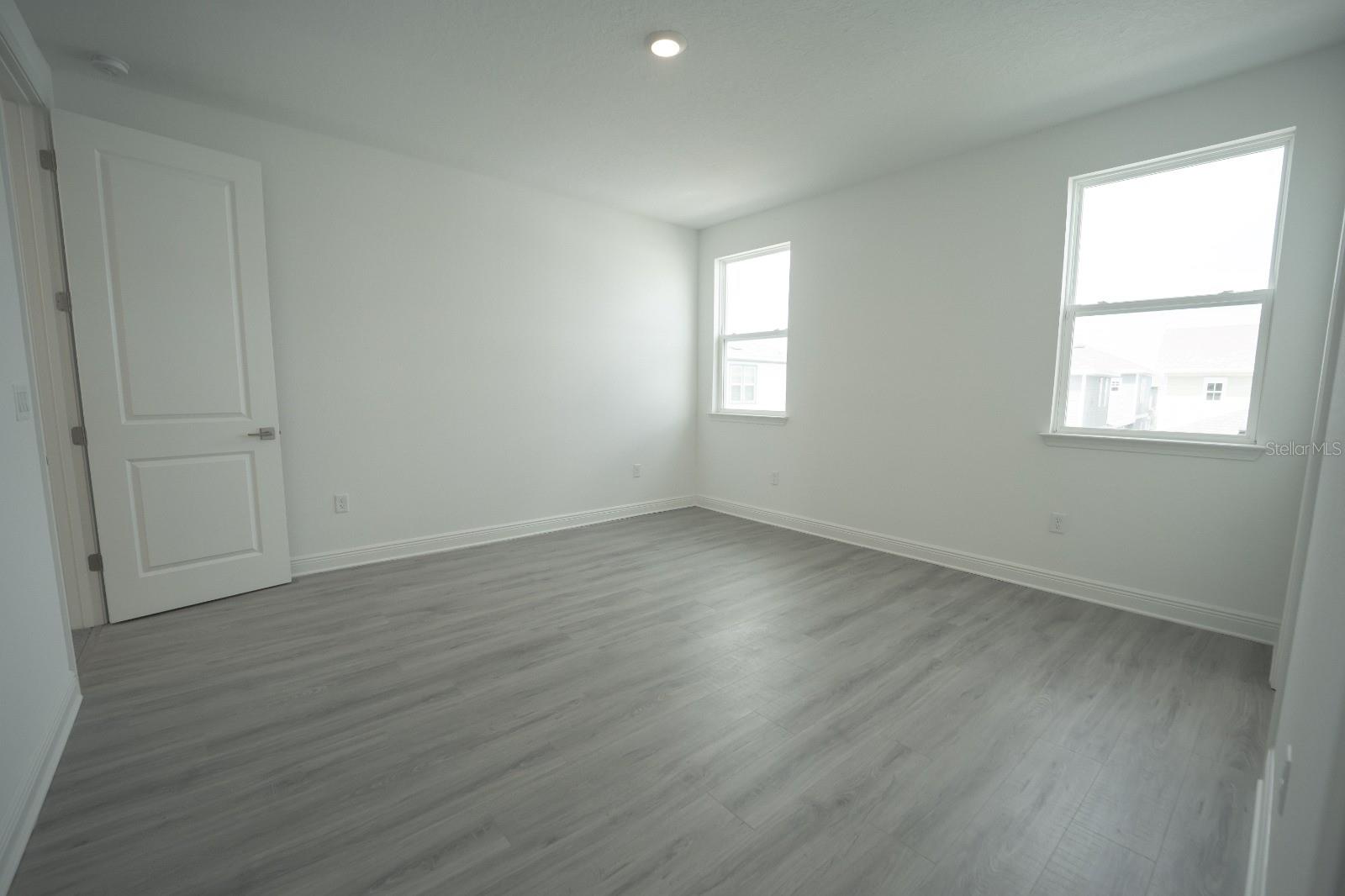 9856 SHARPLESS ALY, ORLANDO, FL, 32827