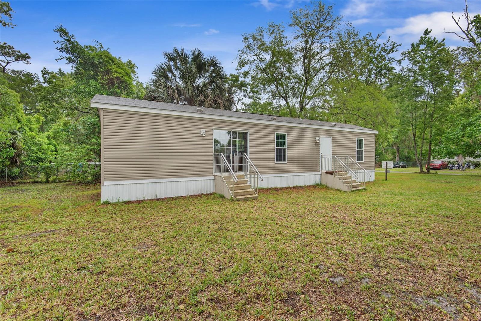 55917 CABBAGE RD, ASTOR, FL, 32102