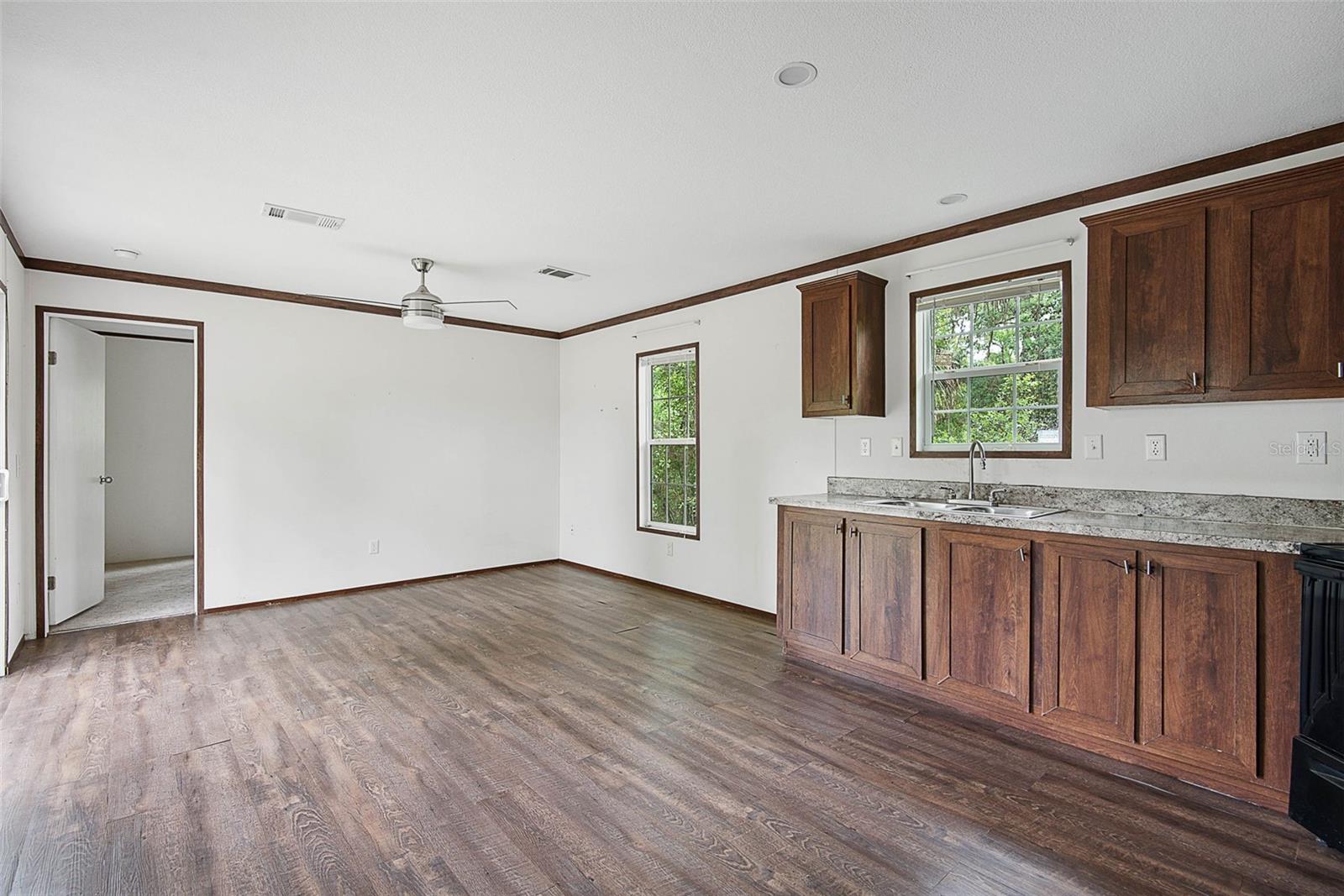 55917 CABBAGE RD, ASTOR, FL, 32102