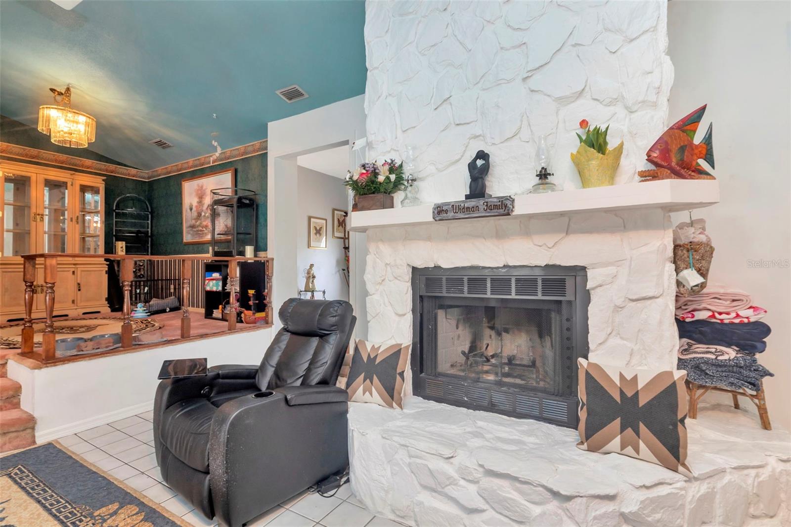 220 NORMANDY CIR W, PALM HARBOR, FL, 34683