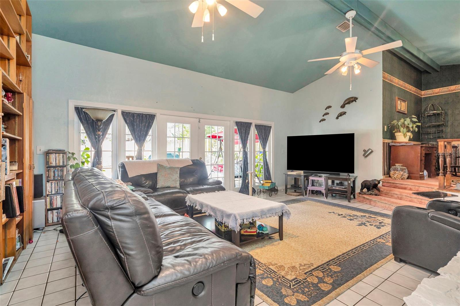 220 NORMANDY CIR W, PALM HARBOR, FL, 34683