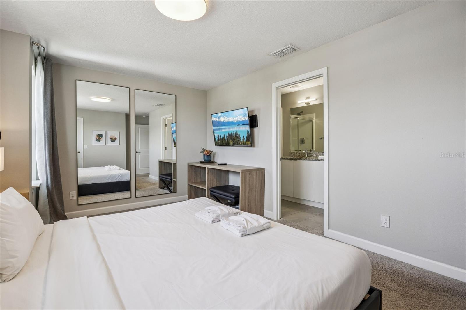 8008 FORMOSA VALLEY PL, KISSIMMEE, FL, 34747