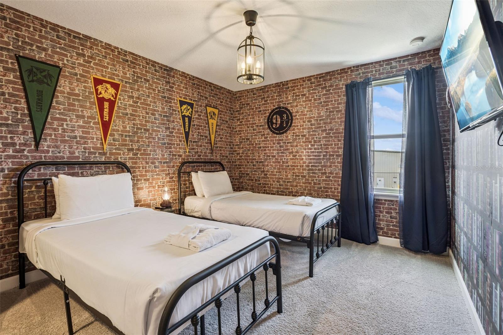 8008 FORMOSA VALLEY PL, KISSIMMEE, FL, 34747