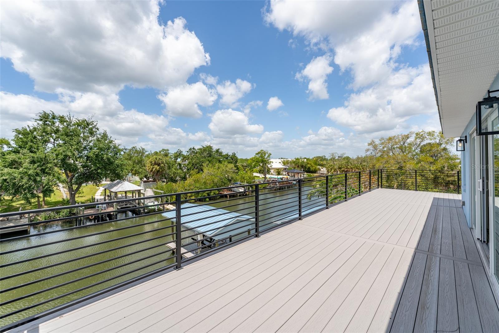 8717 DRIFTWOOD DR, TAMPA, FL, 33615