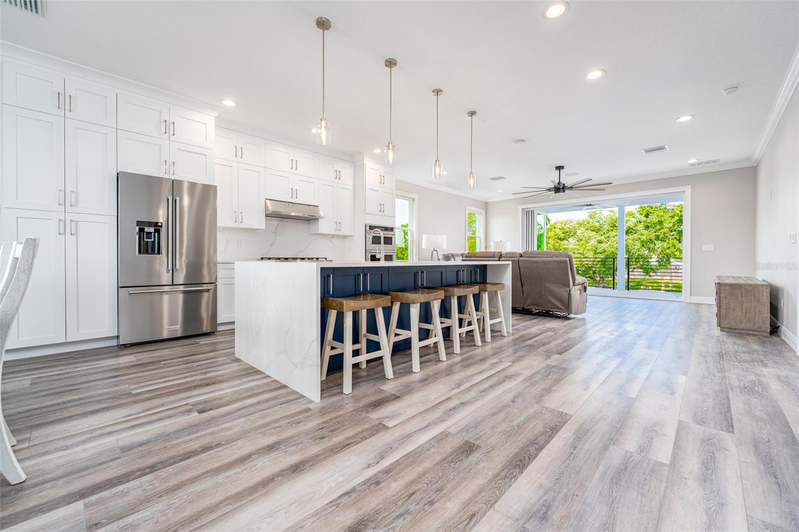 8717 DRIFTWOOD DR, TAMPA, FL, 33615