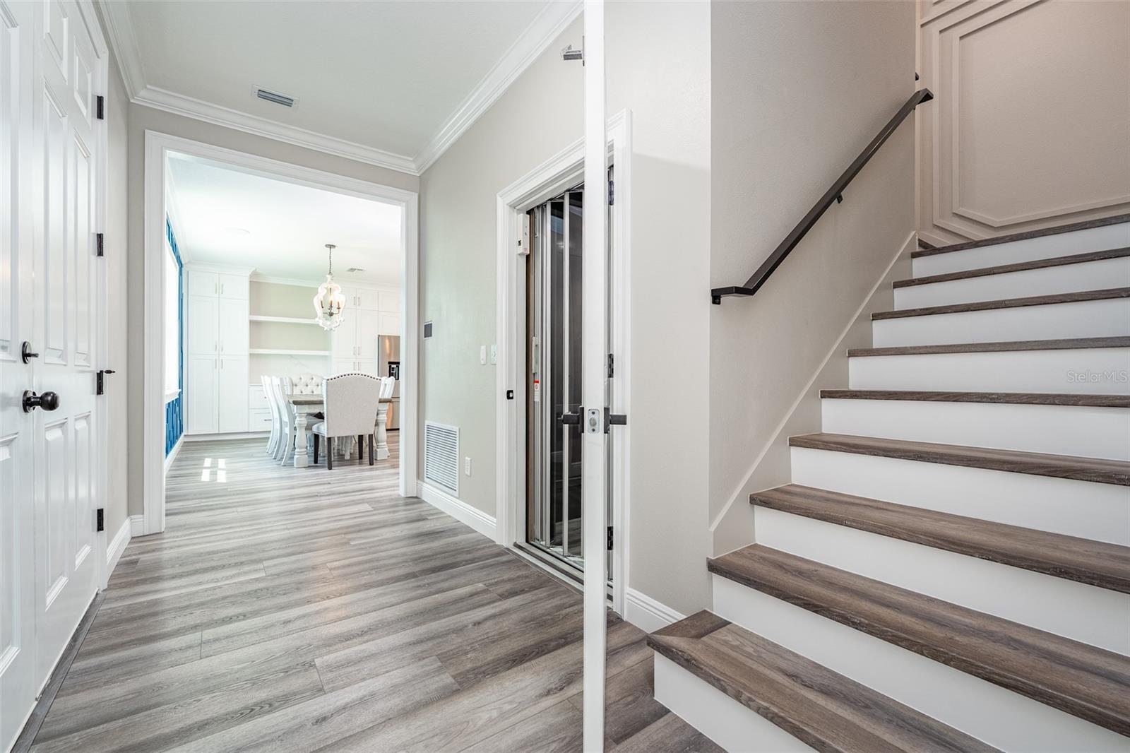 8717 DRIFTWOOD DR, TAMPA, FL, 33615