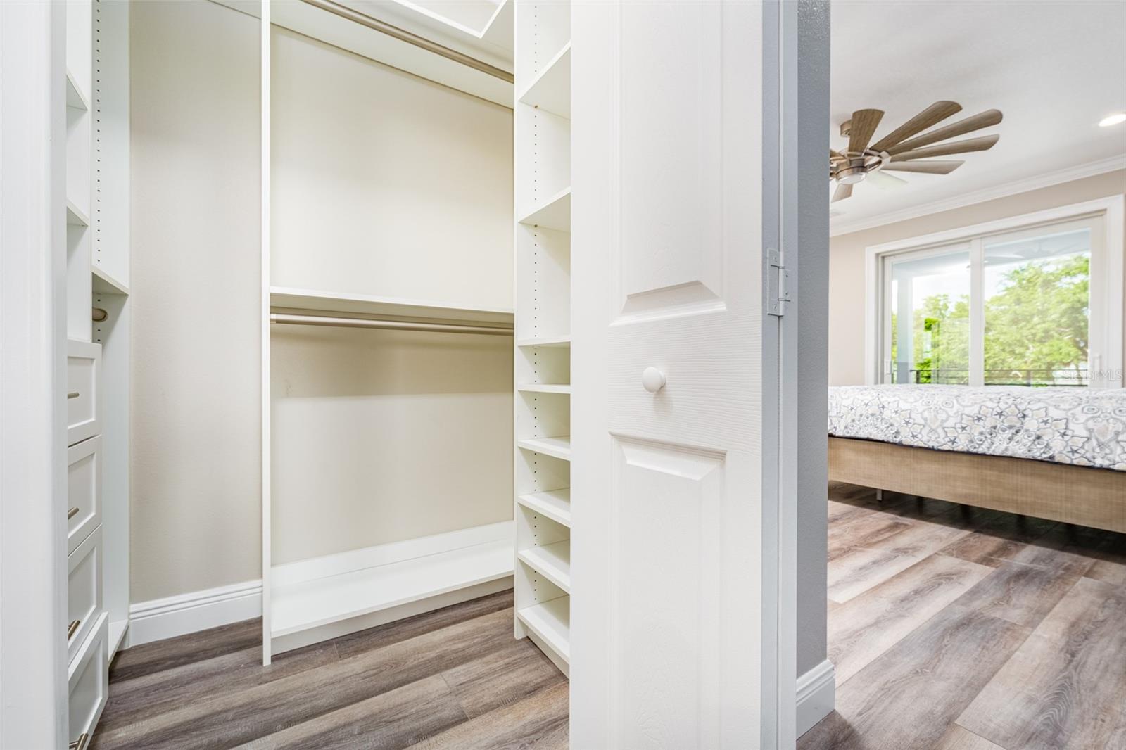 8717 DRIFTWOOD DR, TAMPA, FL, 33615