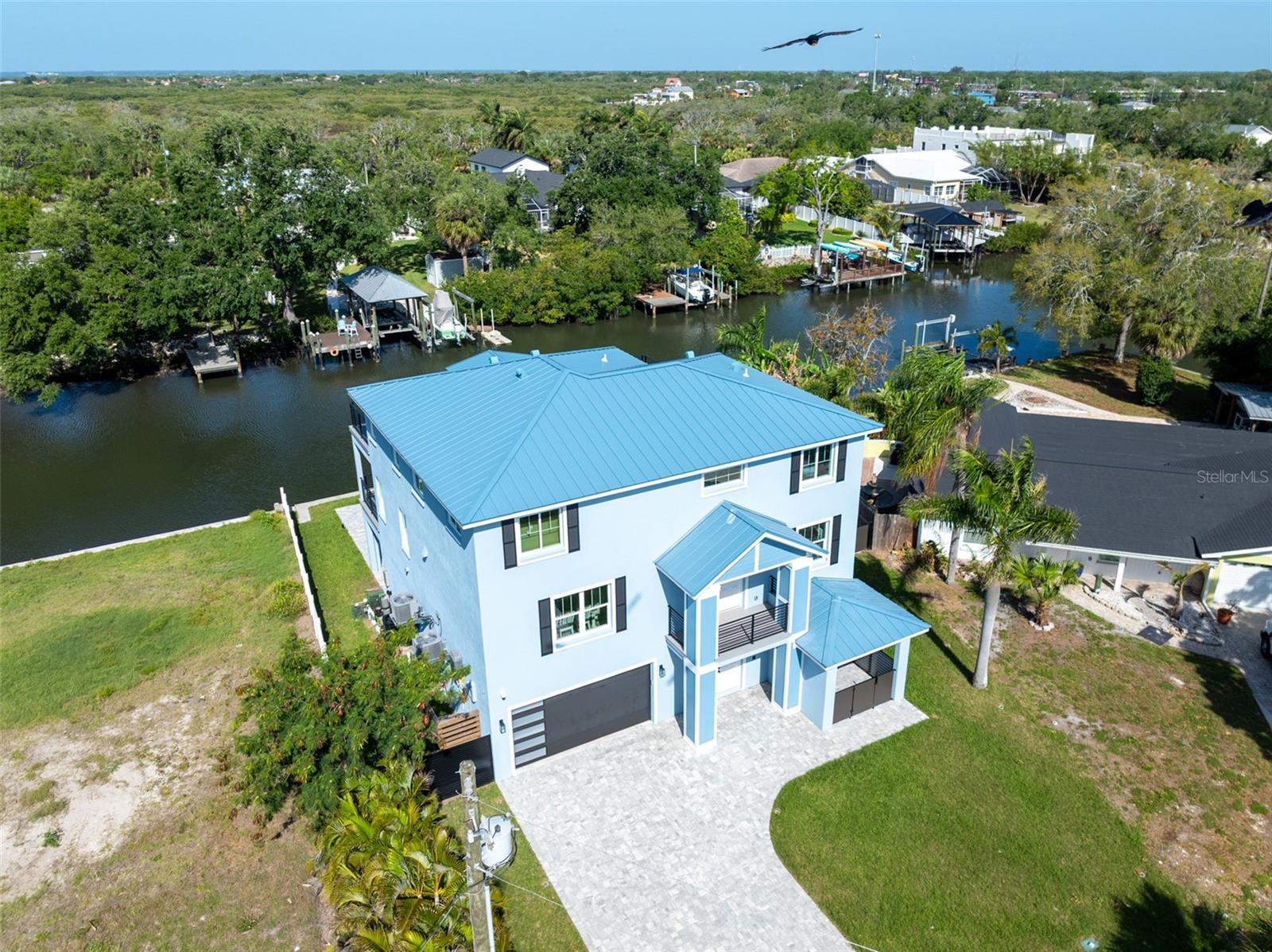 8717 DRIFTWOOD DR, TAMPA, FL, 33615