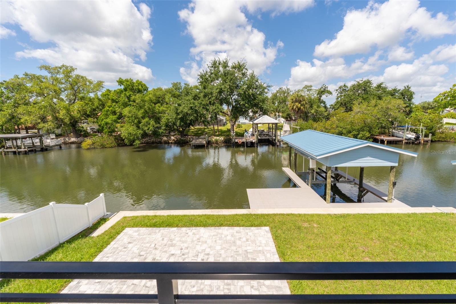 8717 DRIFTWOOD DR, TAMPA, FL, 33615