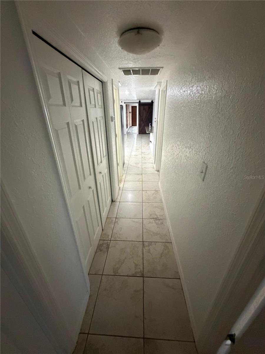 5009 VAUGHN RD, PLANT CITY, FL, 33565