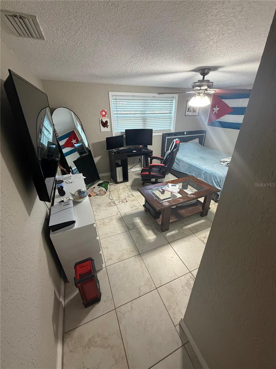 5009 VAUGHN RD, PLANT CITY, FL, 33565